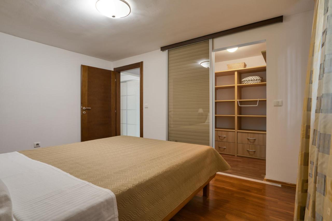 Apartman Marija Lux Ilha Sveti Stefan Exterior foto